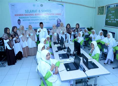 Kunjungan Kepala Kantor Kementerian Agama Kota Makassar Memantau Anbk Mts Ummul Mukminin