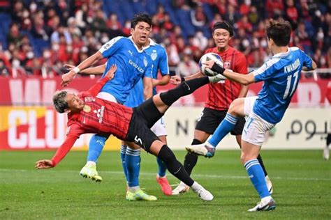 Nh N Nh Tr N Urawa Red Diamonds Vs Avispa Fukuoka