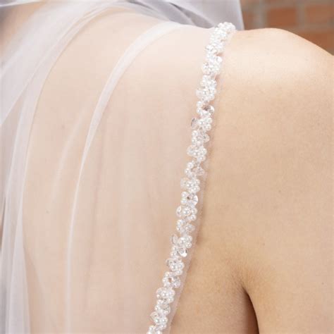 Perfect Bridal Ivory Single Tier Glitter Tulle Fingertip Veil