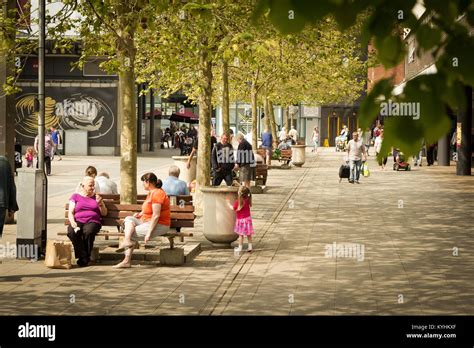 Basildon town centre, Essex UK Stock Photo - Alamy