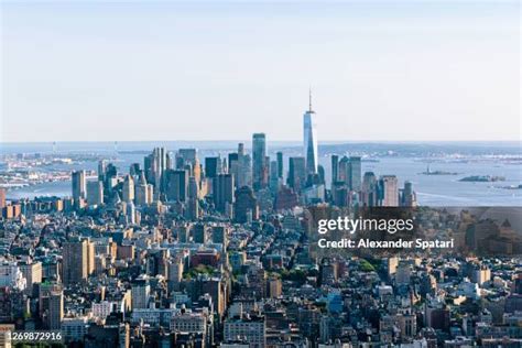 Wall Street Skyline Photos and Premium High Res Pictures - Getty Images