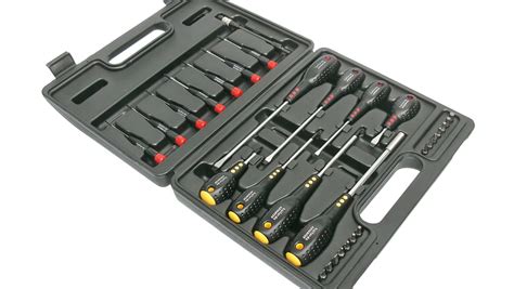 Halfords 30 Piece Screwdriver Set Review Auto Express