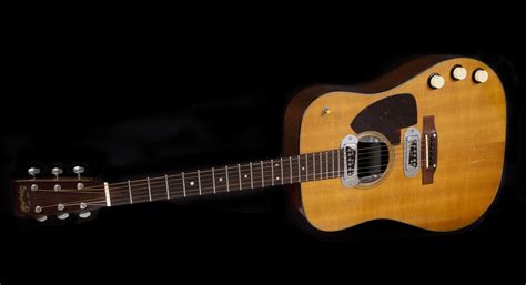 What Acoustic Guitar Did Kurt Cobain Use Robots Net