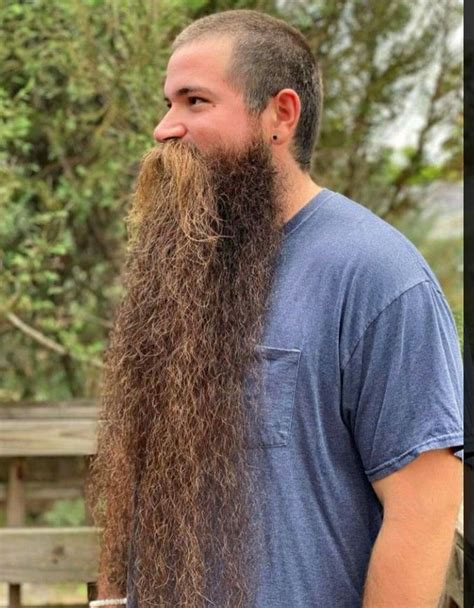 Pin By Edward Murray On Long Beards Beard Life Long Beard Styles