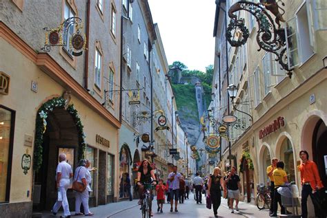 Salzburg Old Town Facts, Pictures & History – Austria | Salzburg, Old ...