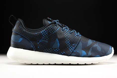 Nike Roshe Run Black And Blue