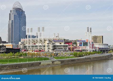 Downtown Cincinnati The Queen City Editorial Image Image Of States