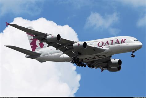 A7 APD Qatar Airways Airbus A380 861 Photo By Suparat Chairatprasert