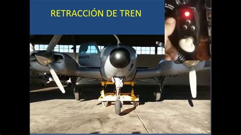 Retracción Y Extensión Del Tren De Aterrizaje De Un Beech Baron 95 B55