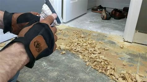 how to get glue from carpet off concrete