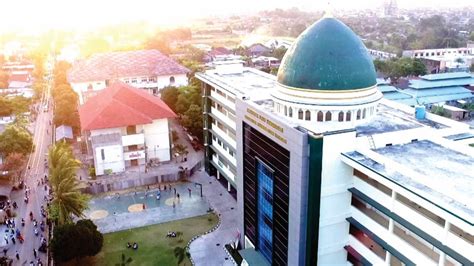 Didominasi PTS Ini 10 Universitas Terbaik Di NTB Versi UniRank 2024