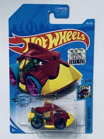 Hot Wheels 2019 Factory Set 178 Piranha Terror Red
