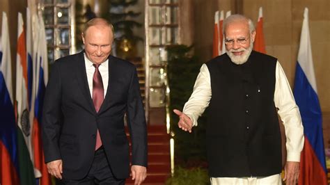 PM Modi Holds Phone Call With Russian President Putin Discusses