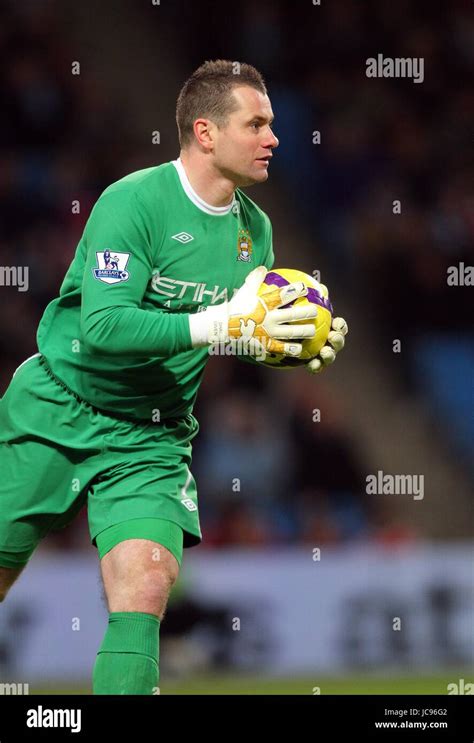 SHAY GIVEN MANCHESTER CITY FC CITY OF MANCHESTER STADIUM MANCHESTER ENGLAND 11 January 2010 ...