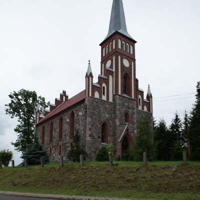 Parafia pw św Stanisława Biskupa i Męczennika w Gwdzie Wielkiej