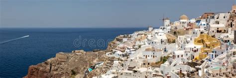 Santorini Island Holidays In Greece Travel Traveling Oia Town