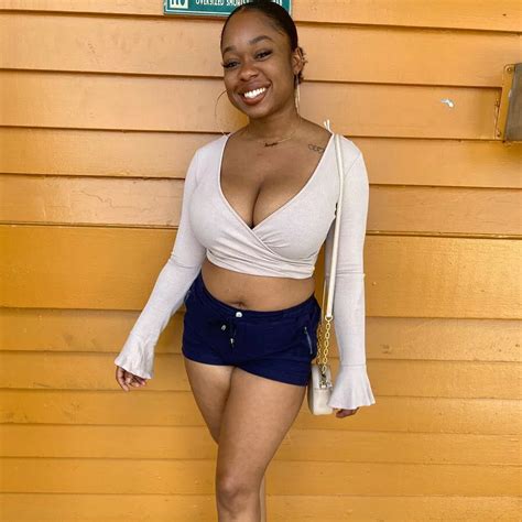 Say Cheese Nudes BlackAndBusty NUDE PICS ORG