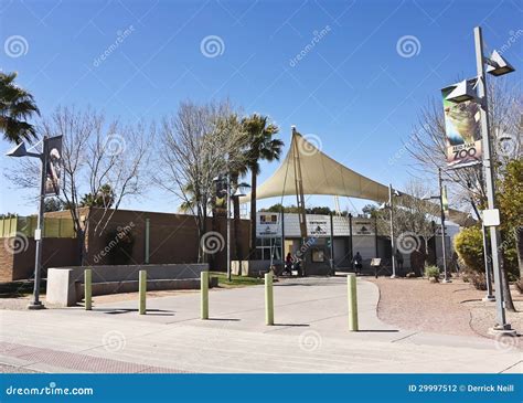 A Reid Park Zoo Entrance, Tucson, Arizona Editorial Photography - Image ...