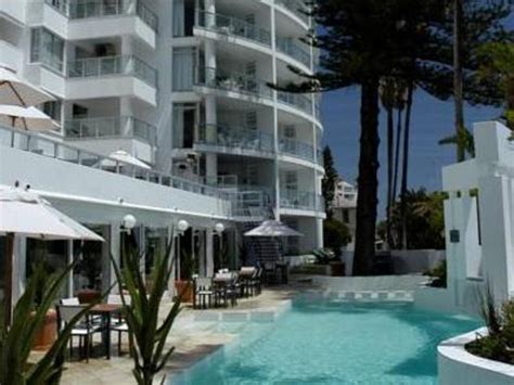 The Peninsula All Suite Hotel in Cape Town - Room Deals, Photos & Reviews