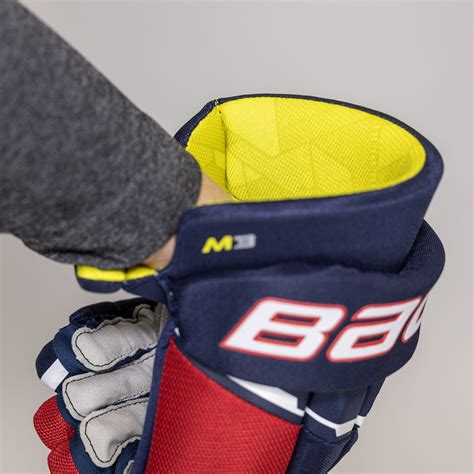 Bauer Supreme M3 Intermediate Hockey Gloves