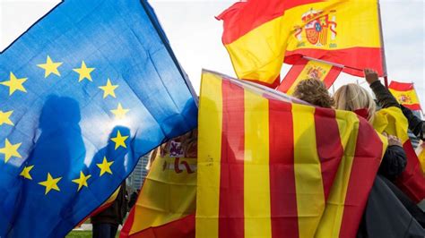 Tribunal Constitucional Anula La Declaración De Independencia De Cataluña Cnn