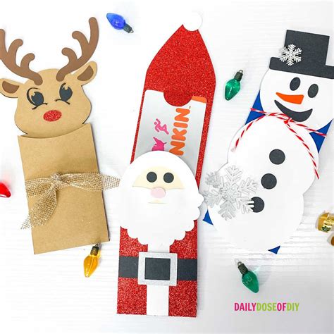 DIY Christmas Gift Card Holders You Need to Make - Daily Dose of DIY