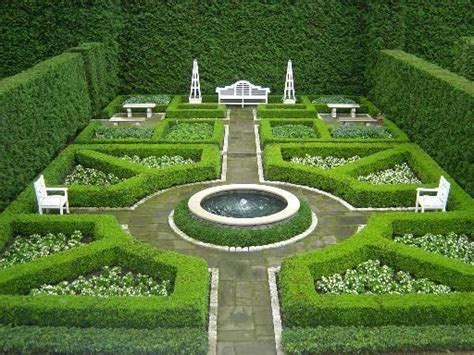 French formal garden - Alchetron, The Free Social Encyclopedia