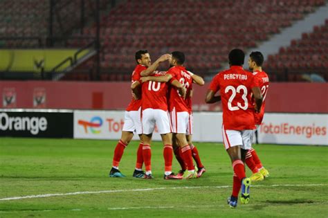 دوري أبطال أفريقيا الأهلي يهزم القطن الكاميروني بثلاثية