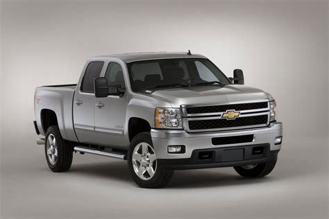 2012 Chevrolet Silverado HD Review, Specs, Pictures & Price