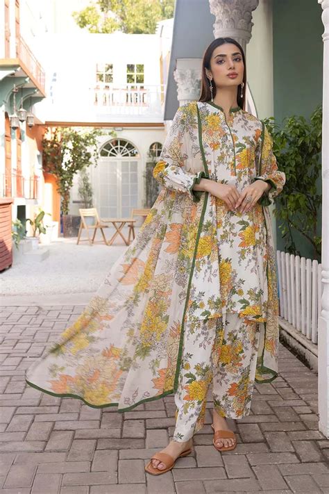 Latest Same Printed Shalwar Kameez Suit Designs