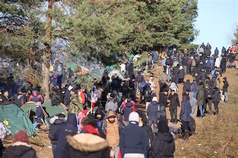 Polonia Refuerza Militarmente La Frontera Bielorrusa Y Prevé Una Escalada De Tensión Internacional