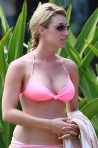 Vienna Girardi Bikini Pics And Jake Pavelka In Kauai Hawaii Gotceleb