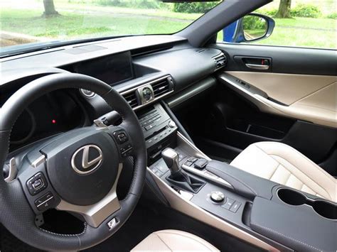 2018 Lexus IS: 231 Interior Photos | U.S. News