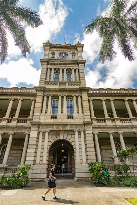 Thousands visit honolulu cemetery of the pacific to pay respects 27