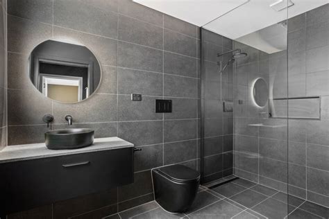 Modern Bathroom Designs - Cunic Homes