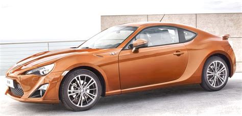 Toyota Unveils The Gt86 Shooting Brake Concept Car News Toyota Bmw