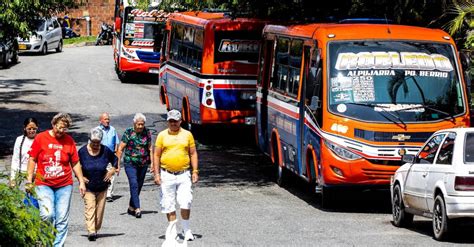 Disputa Por Una Ruta Termin En Paro De Buseros En Robledo