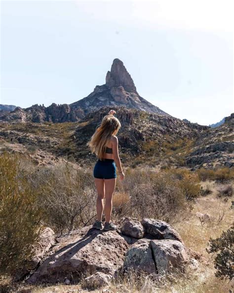 Weavers Needle Loop Trail In The Superstition Mountains Karabou