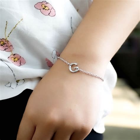 Jual Gelang Rantai Huruf Side Letter Mini Inisial Bracelet Wanita