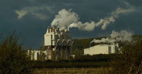 Quarry giant Singleton Birch to trial zero carbon lime production ...