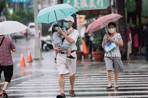 東北季風要來了！周五轉涼 明入夜有雨「一直下到11月」 生活 中時新聞網