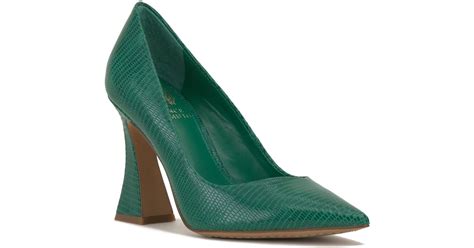 Vince Camuto Akenta Pointed Toe Pump In Green Lyst