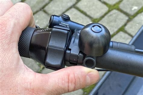 Spurcycles Lower Cost Compact Bell Gets A 318mm Clamp Bikerumor