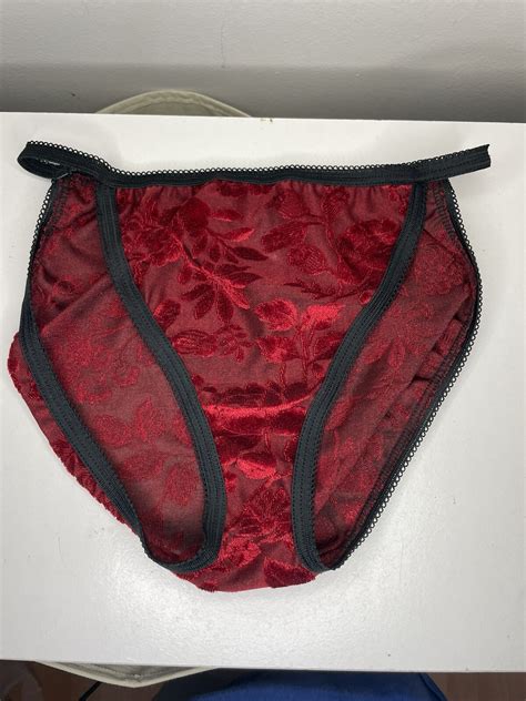 VINTAGE Petra Fashions Red Velvet String Bikini Pant Gem