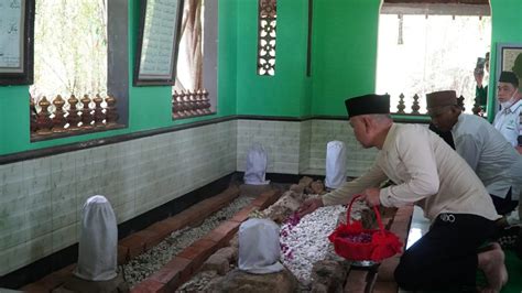 Jelang Hari Jadi Bupati Andi Pimpin Ziarah Ke Makam Leluhur Bupati