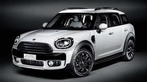 Mini Cooper Countryman Wallpaper