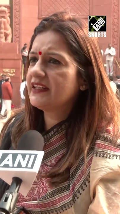 Shiv Sena Ubt Mp Priyanka Chaturvedi Congratulates Pm Modi After Bjp