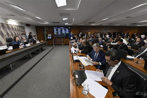 Ccj Do Senado Aprova Pec Para Incluir Estados E Munic Pios Na Reforma