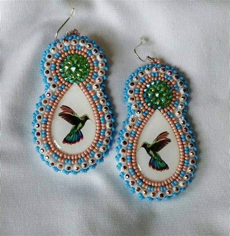 Pin By Tracy Kakakaway On Beadwork Ideas Native American Beaded