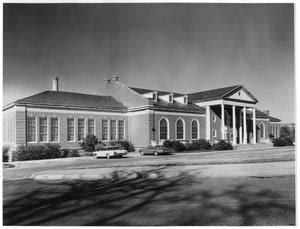 Hubbard Hall - The Portal to Texas History